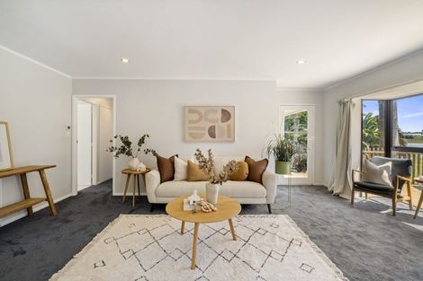 Photo of property in 2/14 Charles Street, Hauraki, Auckland, 0622