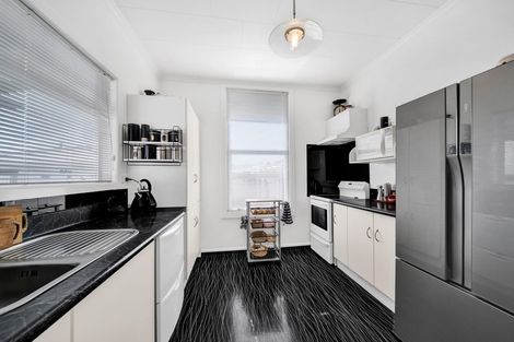 Photo of property in 21 Argyle Street, Hawera, 4610