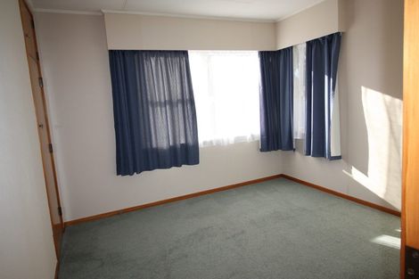 Photo of property in 43 Elmira Avenue, Hokowhitu, Palmerston North, 4410