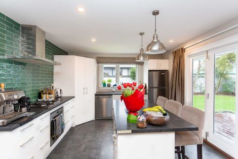 Photo of property in 93 Coronation Street, Spreydon, Christchurch, 8024