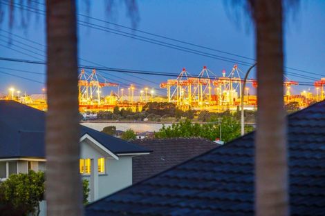 Photo of property in 45 Pillans Road, Otumoetai, Tauranga, 3110