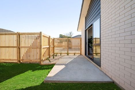 Photo of property in 7 Brough Place, St Andrews, Hamilton, 3200