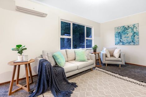 Photo of property in 25 Bell Street, Tawa, Wellington, 5028