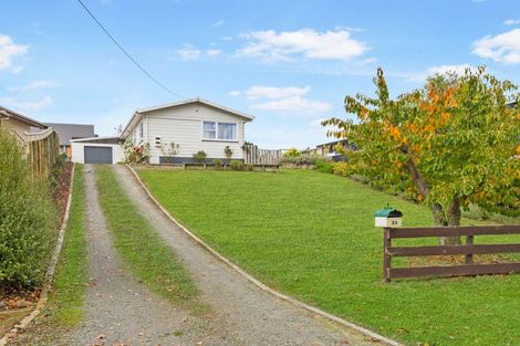 Photo of property in 30 Ruru Road, Taihape, 4720