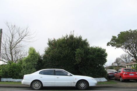 Photo of property in 224 Grove Road, Mayfair, Hastings, 4122