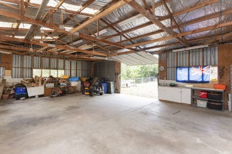 Photo of property in 10 Kirk Street, Matawai, 4075