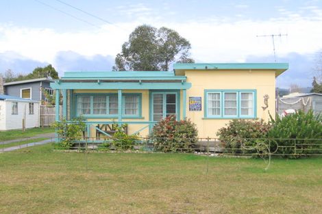 Photo of property in 111a Riverview Road, Whangamata, 3620