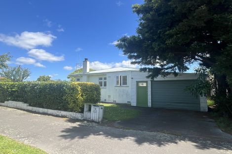 Photo of property in 9 Graham Place, West End, Palmerston North, 4410