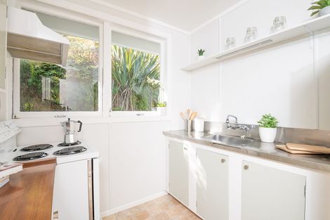 Photo of property in 259 Middleton Road, Glenside, Wellington, 6037