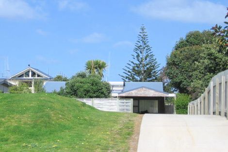 Photo of property in 942b Papamoa Beach Road, Papamoa Beach, Papamoa, 3118