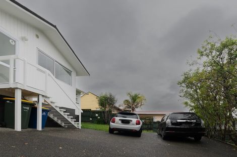Photo of property in 2/164 Forrest Hill Road, Forrest Hill, Auckland, 0620