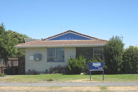 Photo of property in 2/97 Cottonwood Street, Parklands, Christchurch, 8083