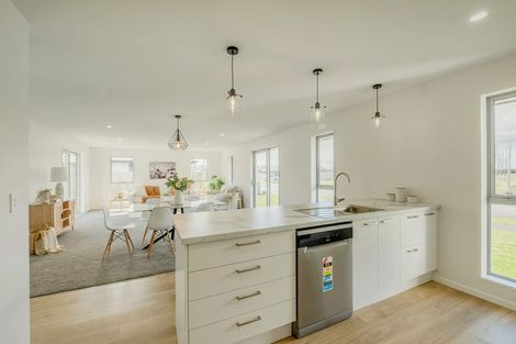 Photo of property in 49 Suffolk Drive, Kirwee, 7571