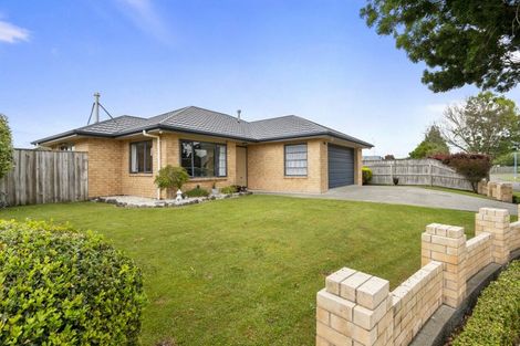 Photo of property in 6 Brookside Close, Highbury, Palmerston North, 4412