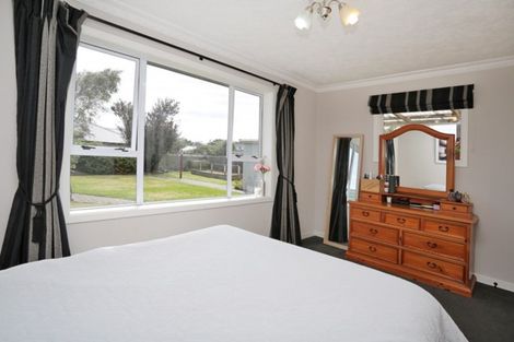 Photo of property in 96 Cargill Street, Waikiwi, Invercargill, 9810