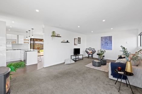 Photo of property in 163 Ngamotu Road, Spotswood, New Plymouth, 4310