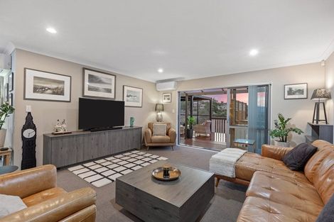 Photo of property in 5 Te Otinga Place, Pyes Pa, Tauranga, 3112