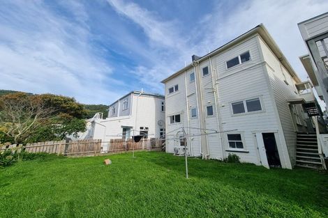 Photo of property in 61b Pirie Street, Mount Victoria, Wellington, 6011