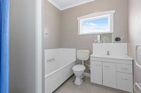 Photo of property in 15 Harrow Street, Phillipstown, Christchurch, 8011