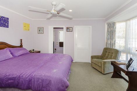 Photo of property in 6 Thorn Road, Tuakau, 2121