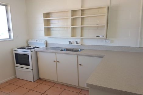 Photo of property in 2/72 Fairfield Avenue, Addington, Christchurch, 8024