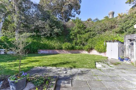 Photo of property in 11 Hipango Terrace, Durie Hill, Whanganui, 4500