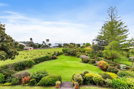 Photo of property in 1471 Clevedon Kawakawa Road, Kawakawa Bay, Papakura, 2585
