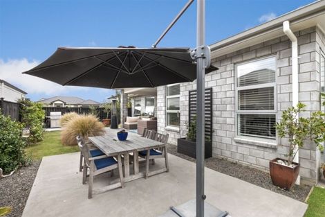 Photo of property in 8 Defender Crescent, Beachlands, Auckland, 2018