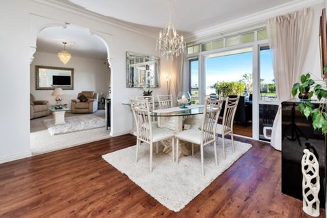 Photo of property in 2 O'farrell Drive, One Tree Point, 0118