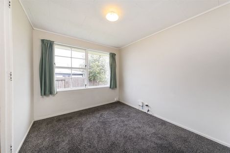 Photo of property in 52 Acacia Street, Kelvin Grove, Palmerston North, 4414