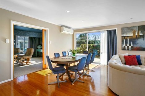 Photo of property in 10 Broadmeadows Road, Pukemoremore, Hamilton, 3493