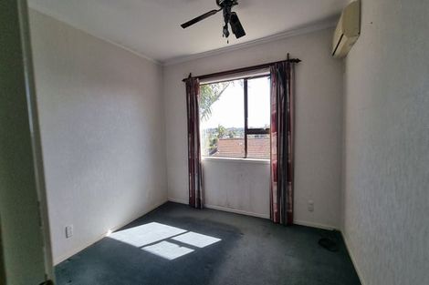 Photo of property in 58 Jandell Crescent, Bucklands Beach, Auckland, 2014