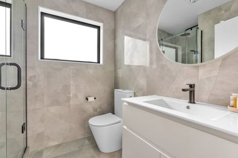 Photo of property in 19 Konoba Avenue, Kumeu, 0810