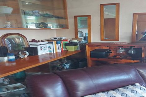 Photo of property in 1/196 Regan Street, Stratford, 4332