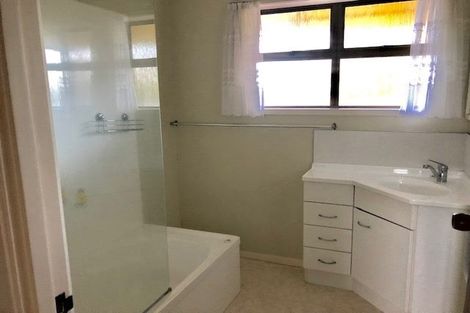 Photo of property in 44 Glendhu Road, Bayview, Auckland, 0629