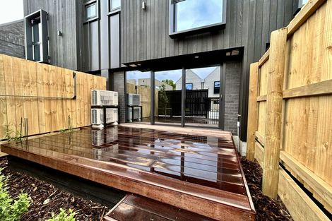 Photo of property in 8/892 Colombo Street, Christchurch Central, Christchurch, 8013