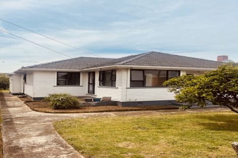 Photo of property in 1/56 Hayr Road, Three Kings, Auckland, 1042