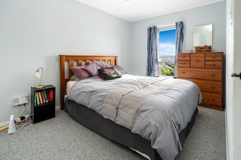 Photo of property in 11 Hollydale Grove, Churton Park, Wellington, 6037