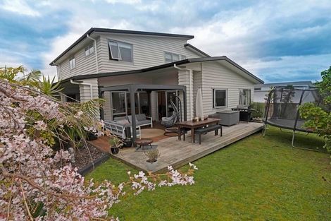 Photo of property in 9 Ngaroma House Drive, Hobsonville, Auckland, 0618