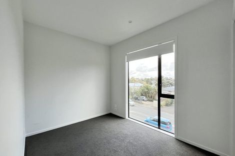 Photo of property in 7/1 Fruitvale Road, New Lynn, Auckland, 0600