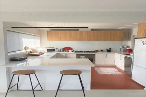 Photo of property in 49 Quadrant Road, Onehunga, Auckland, 1061