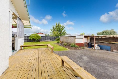 Photo of property in 9 Bremridge Place, Melville, Hamilton, 3206