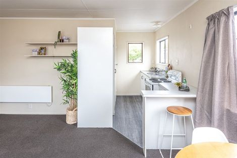 Photo of property in 2b Roberts Avenue, Aramoho, Whanganui, 4500