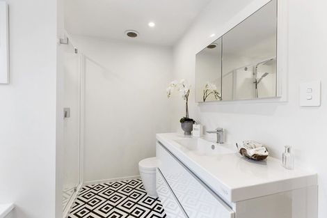 Photo of property in 4 Maldive Street, Khandallah, Wellington, 6035