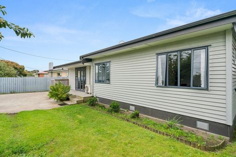 Photo of property in 606 Maunganui Road, Mount Maunganui, 3116