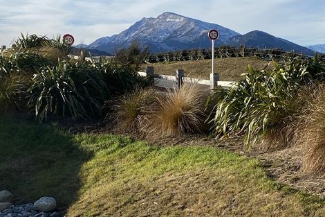 Photo of property in 1 Outlet Road, Wanaka, 9305
