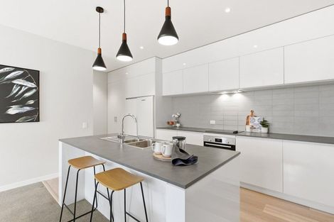 Photo of property in 20/6 Oswald Crescent, Paparangi, Wellington, 6037