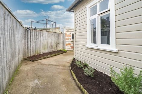 Photo of property in 28-30 Freyberg Street, Saint Kilda, Dunedin, 9012