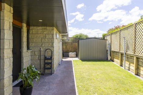 Photo of property in 6 Maniapoto Grove, Waipahihi, Taupo, 3330