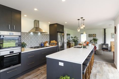 Photo of property in 52 Centre Road, Aokautere, Palmerston North, 4471